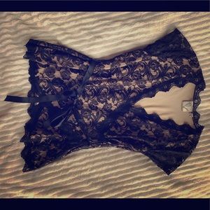 Black laced top